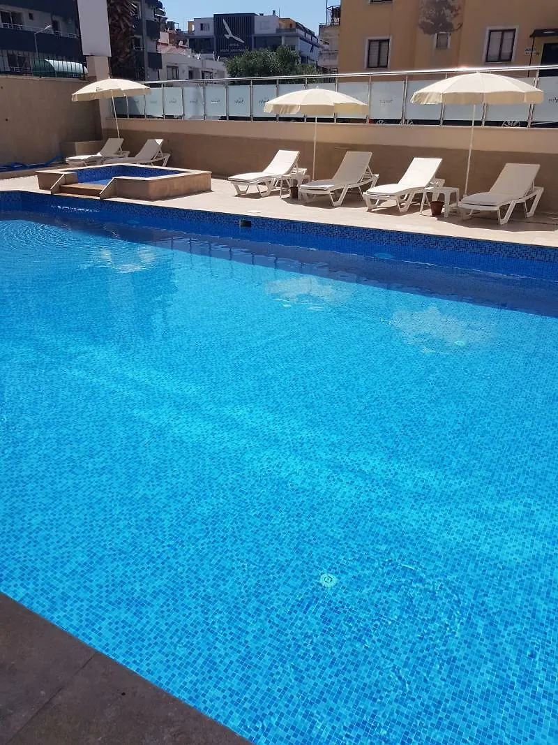 Hotel Santur Kusadasi 3*,